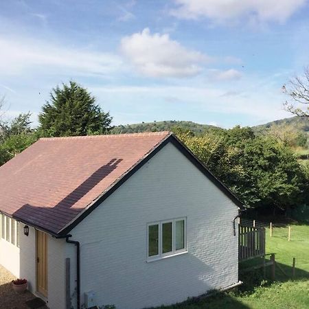 Little Gem At Foot Of Malvern Hills Great Malvern Ngoại thất bức ảnh